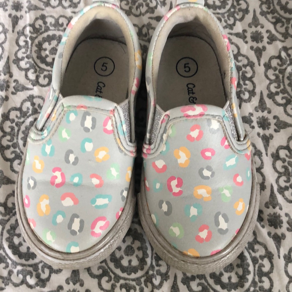 Size 5 toddler sneakers